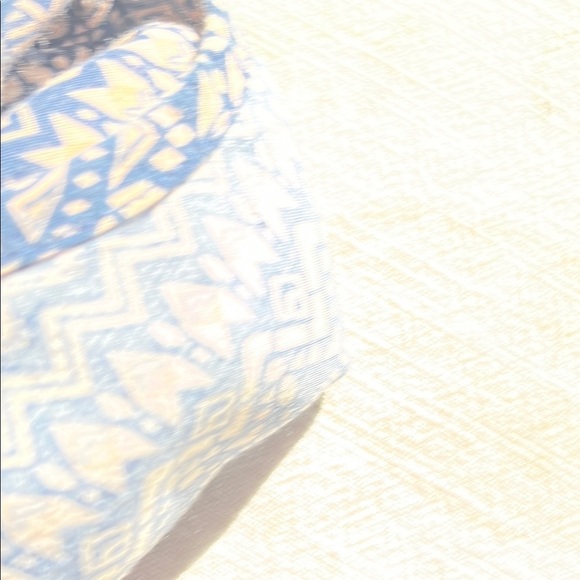 Vintage Kirra Blue and Cream Geometric Sleeveless Bohemian Top with Tie - Picture 3 of 13